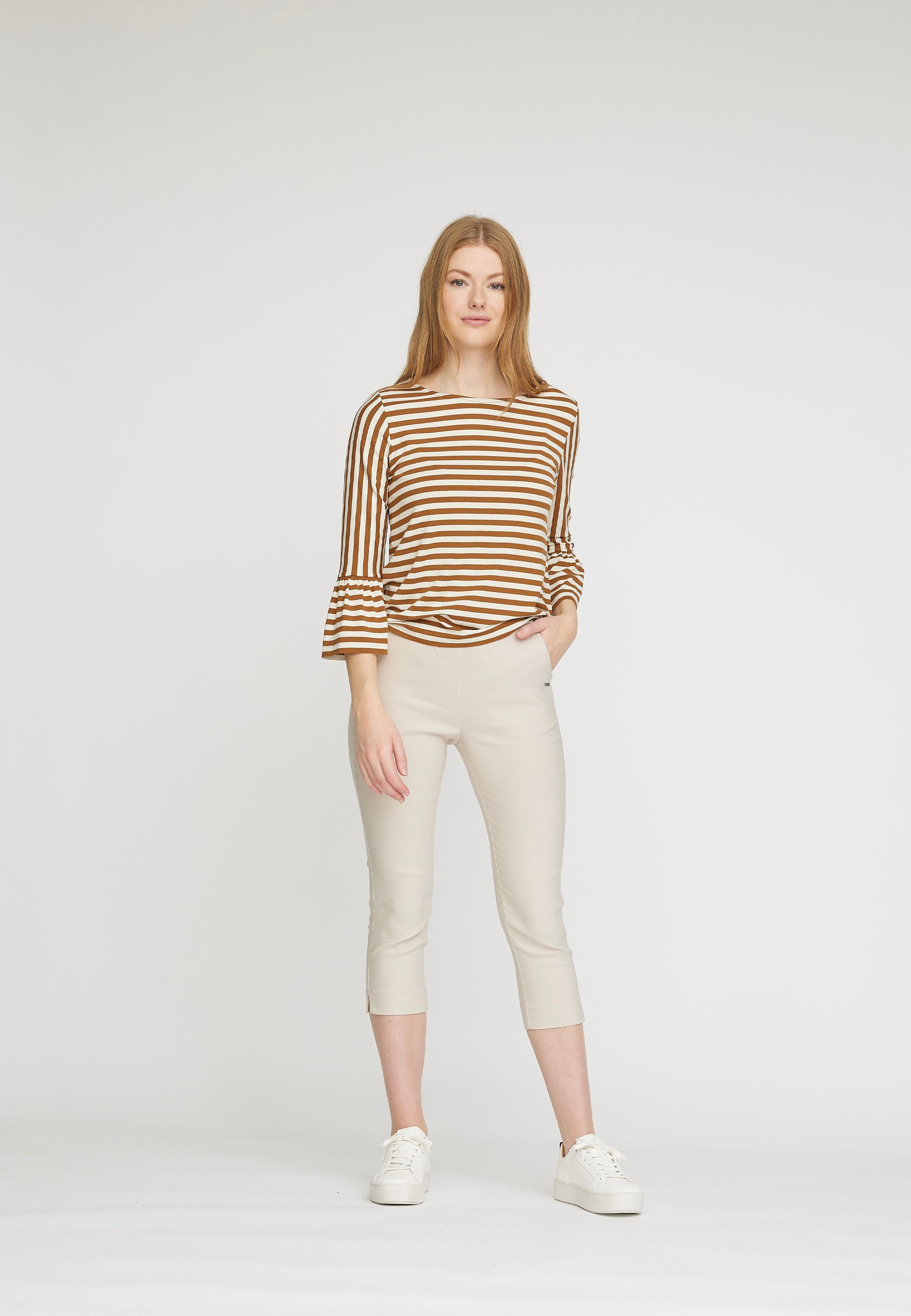 LAURIE Elizabeth Slim Capri Medium Length Trousers SLIM Grau sand