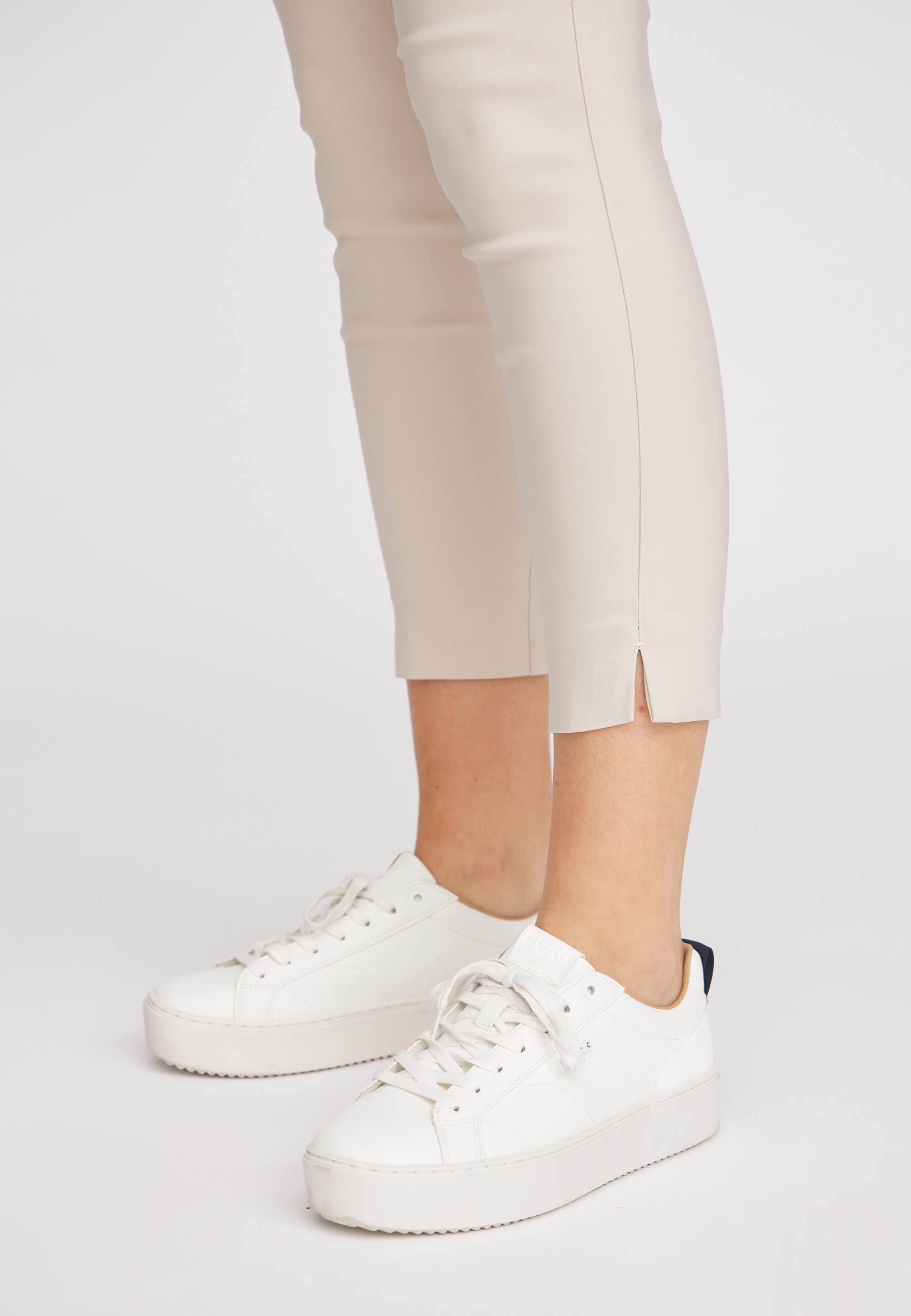 LAURIE Elizabeth Slim Cropped Slim Grau sand