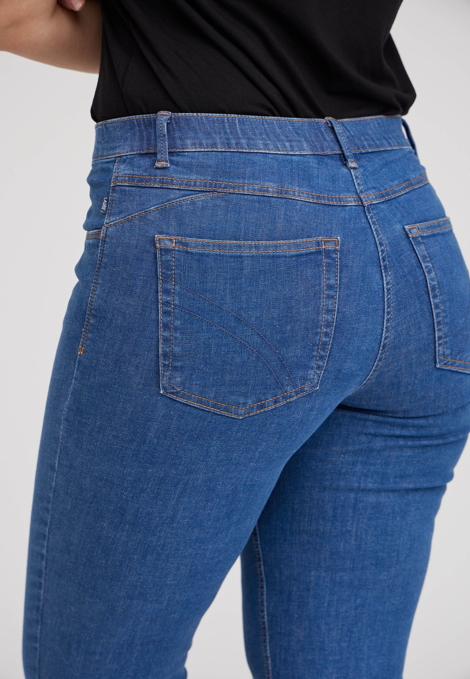 LAURIE Hannah Regular - Extra Short Length Trousers REGULAR 49401 Blue Denim