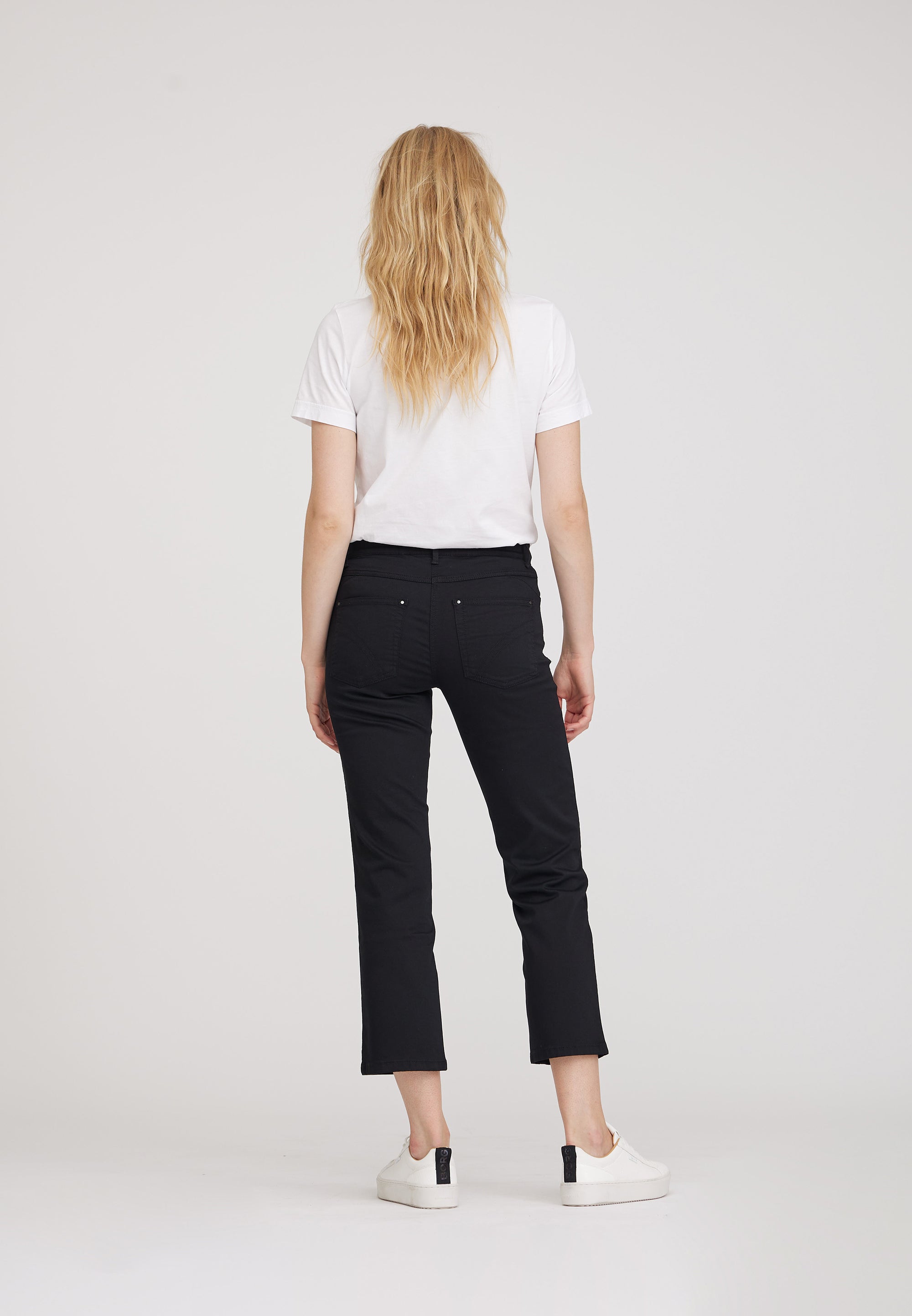 LAURIE  Helen Straight - Extra Short Length Trousers STRAIGHT Schwarz