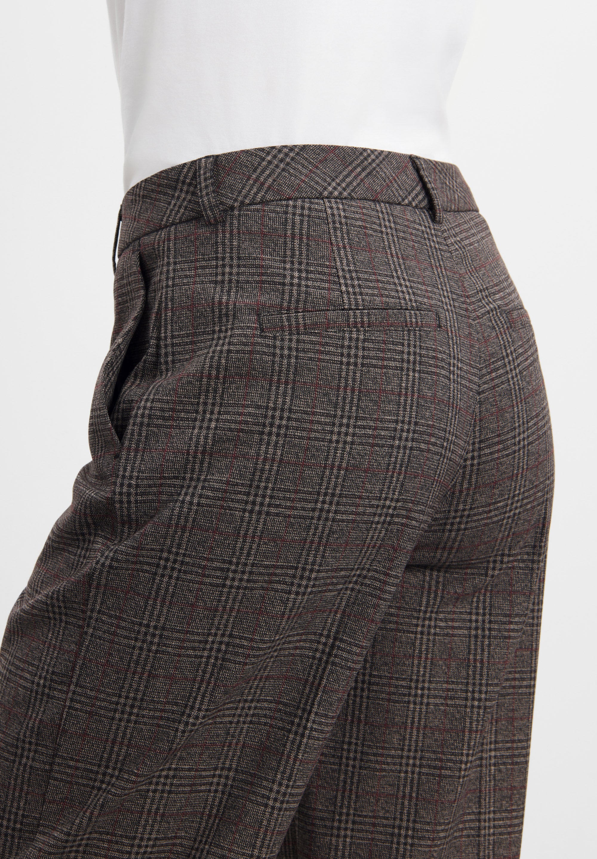 LAURIE Judy Straight - Medium Length Straight 99025 Black Check