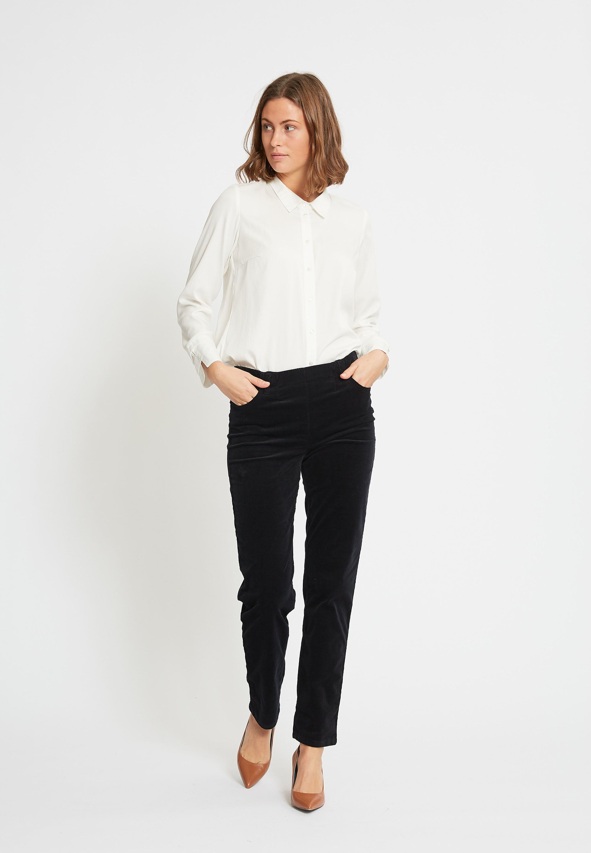 LAURIE Kelly Regular Corduroy - Medium Length Regular Schwarz