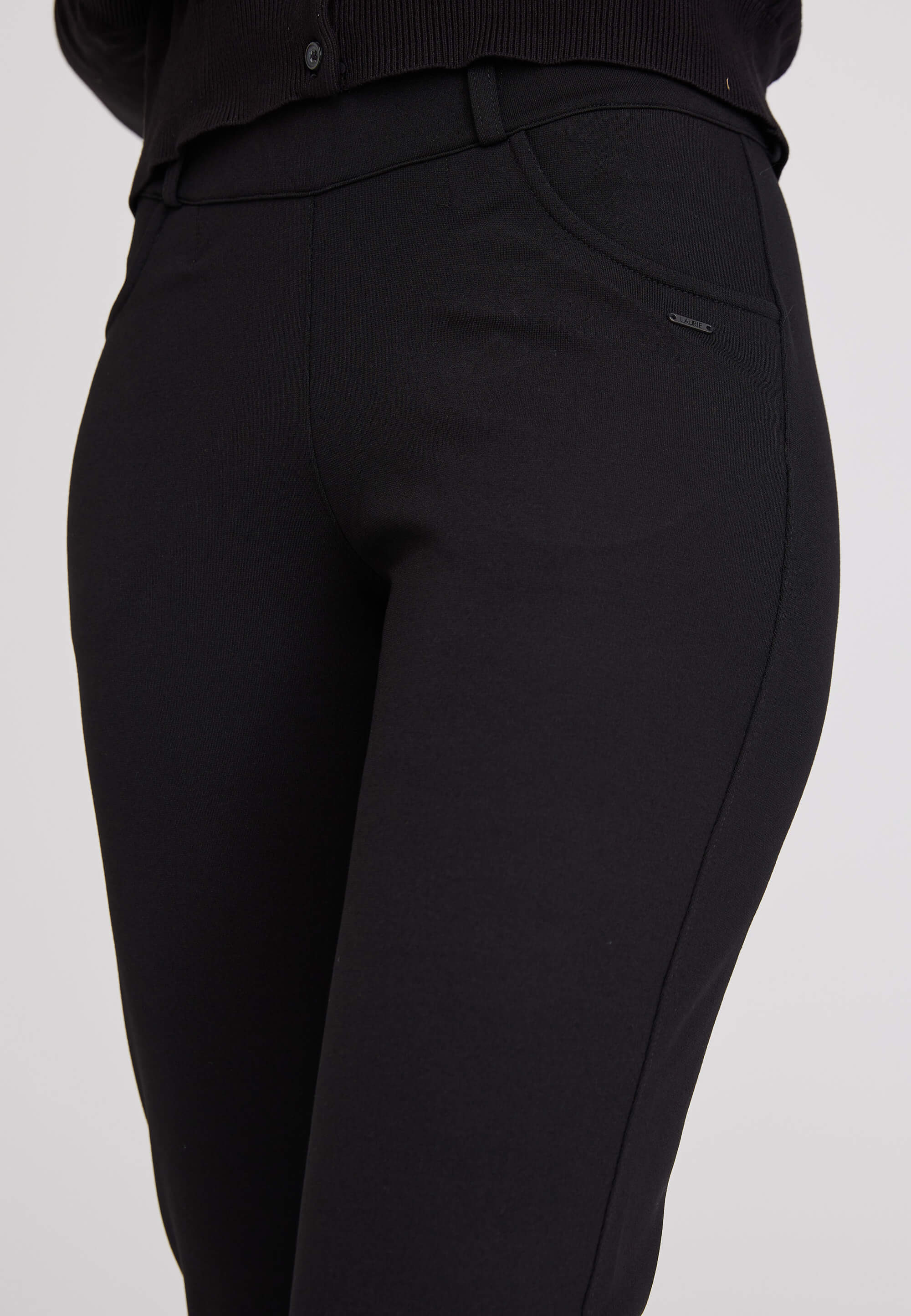 LAURIE  Kelly Regular Jersey - Medium Length Trousers REGULAR Schwarz gebürstet
