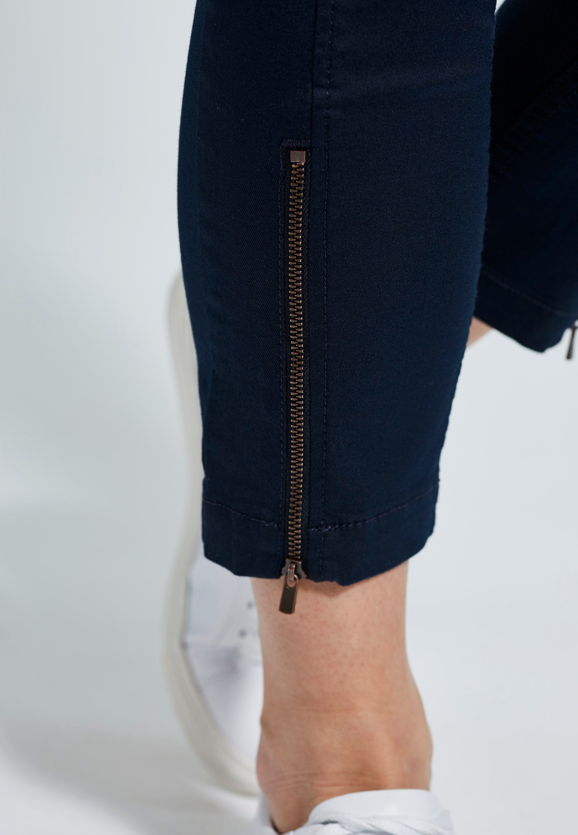 LAURIE  Madison Slim Crop Slim Marine