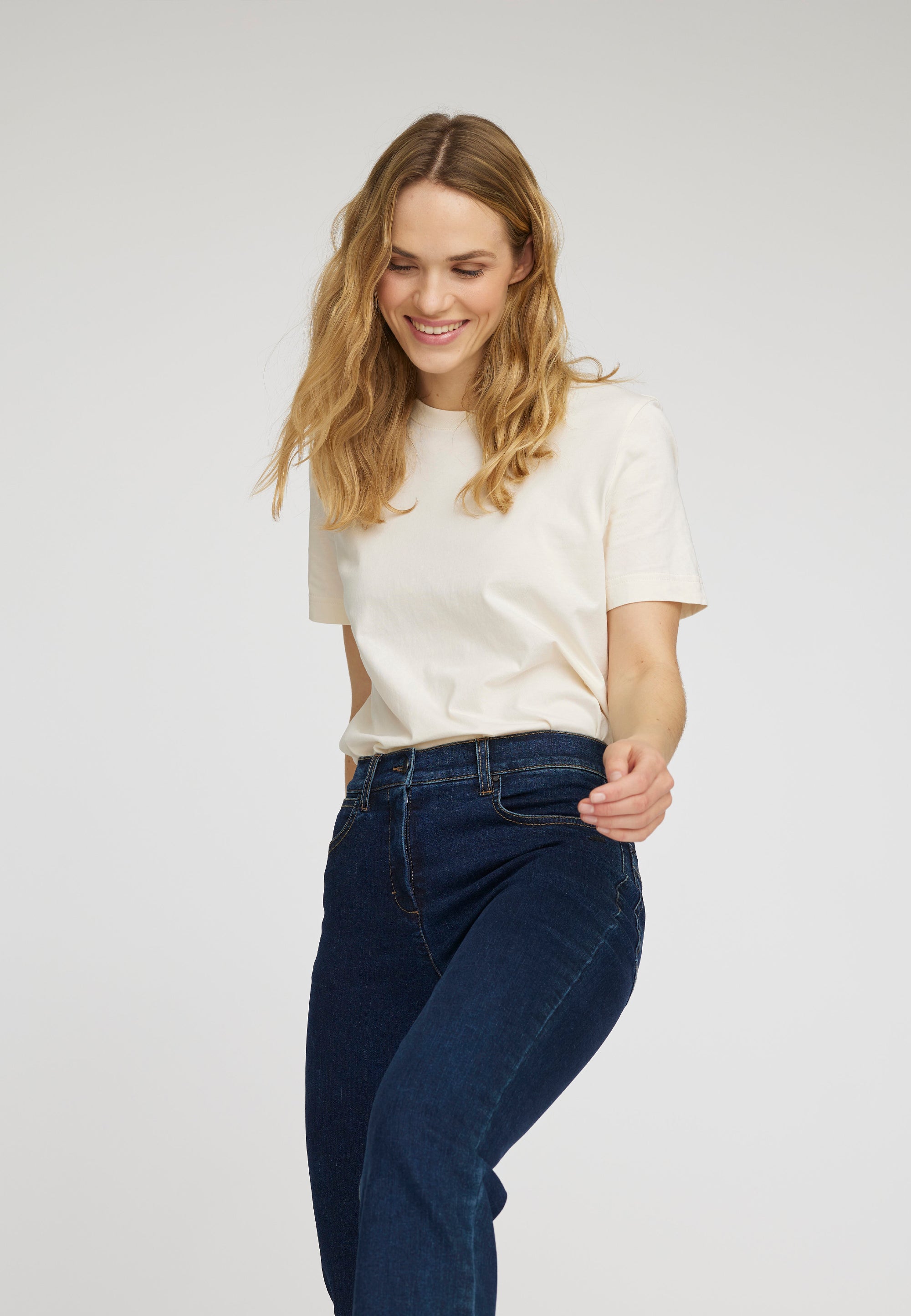 LAURIE  Marple Straight - Medium Length Straight Dunkelblauer denim