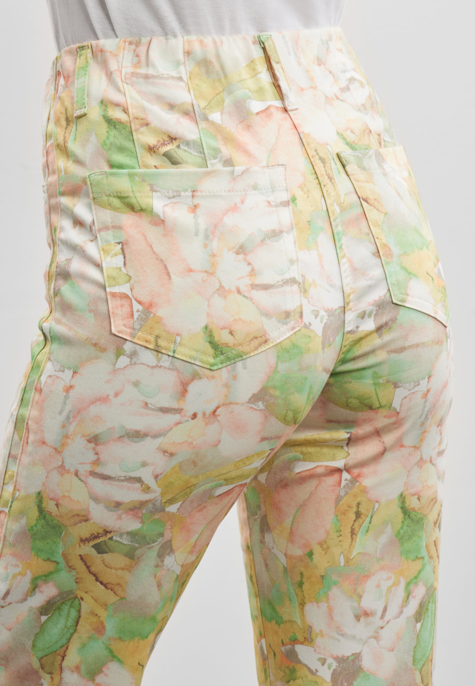 LAURIE Patricia Pure Regular Crop Regular 30036 Rose Watercolour