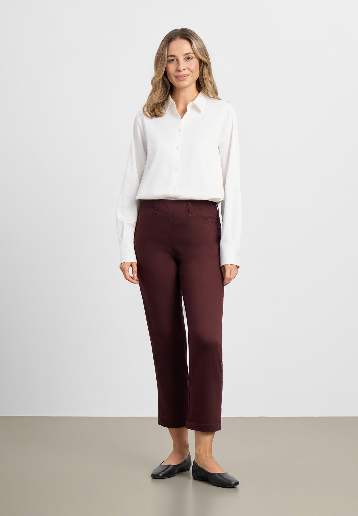 LAURIE Patricia Regular - Cropped Regular 68000 Dark Plum