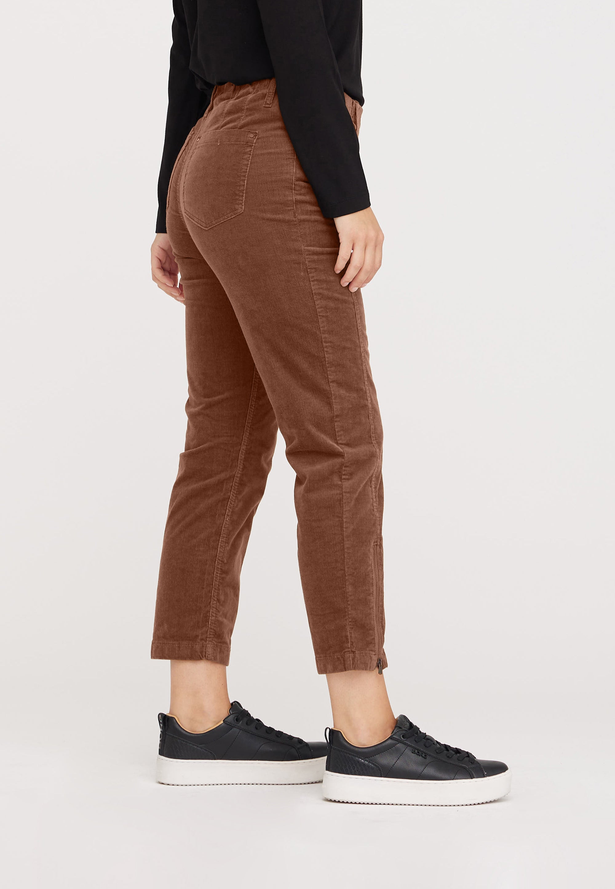LAURIE Piper Regular Samt Crop Regular 84100 Chocolate Chip