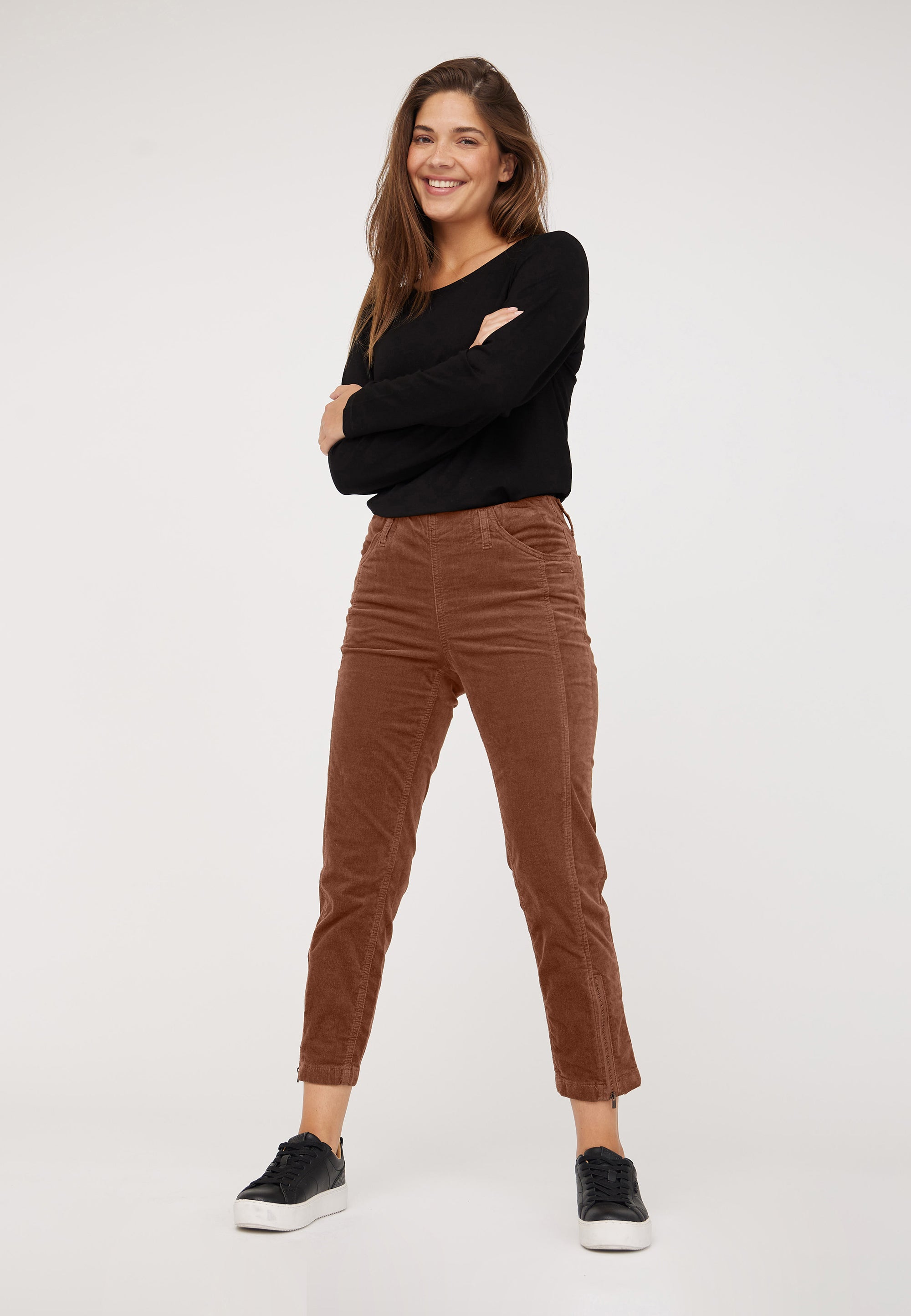 LAURIE Piper Regular Samt Crop Regular 84100 Chocolate Chip