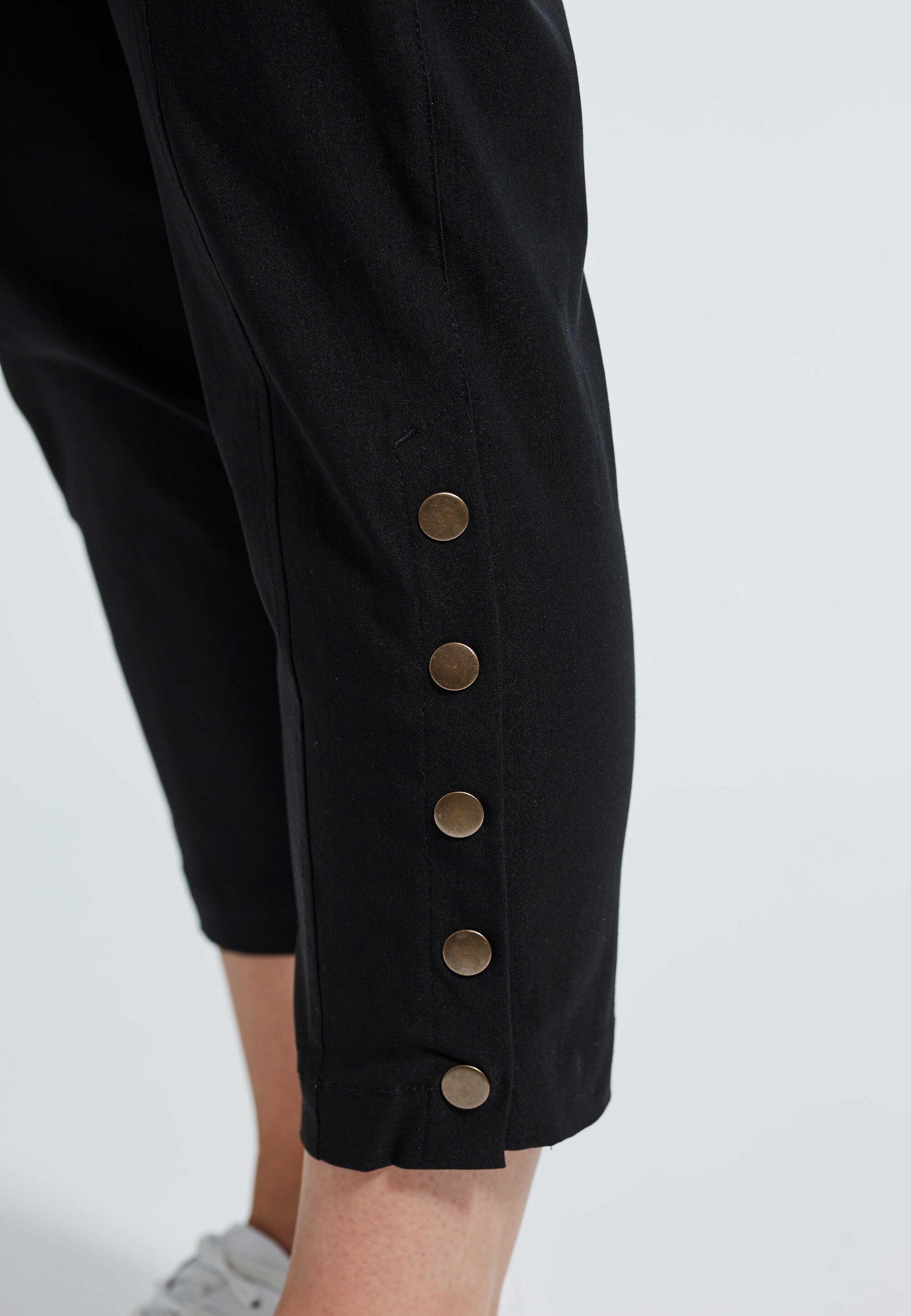 LAURIE Polly Regular Crop Regular Schwarz