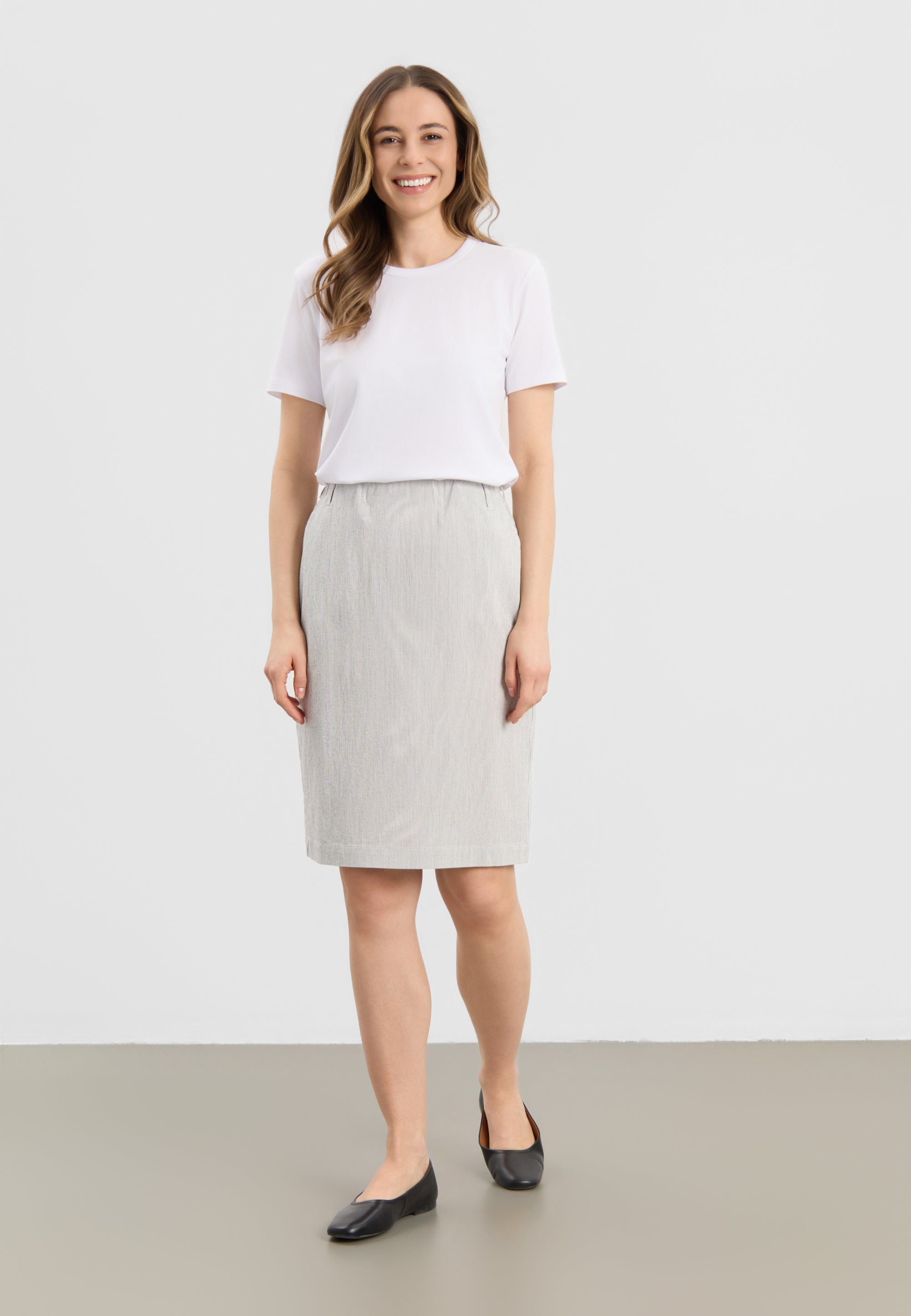 LAURIE Simone Skirt - 62 cm. Skirts 10109 White pinstripe