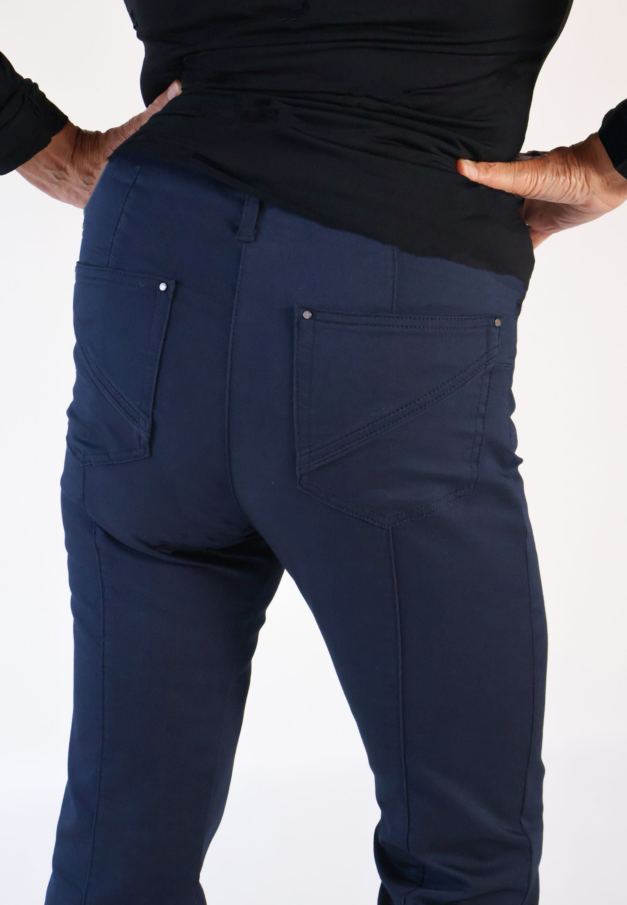 LAURIE Slender Rouge Regular - Short Length Regular Marine