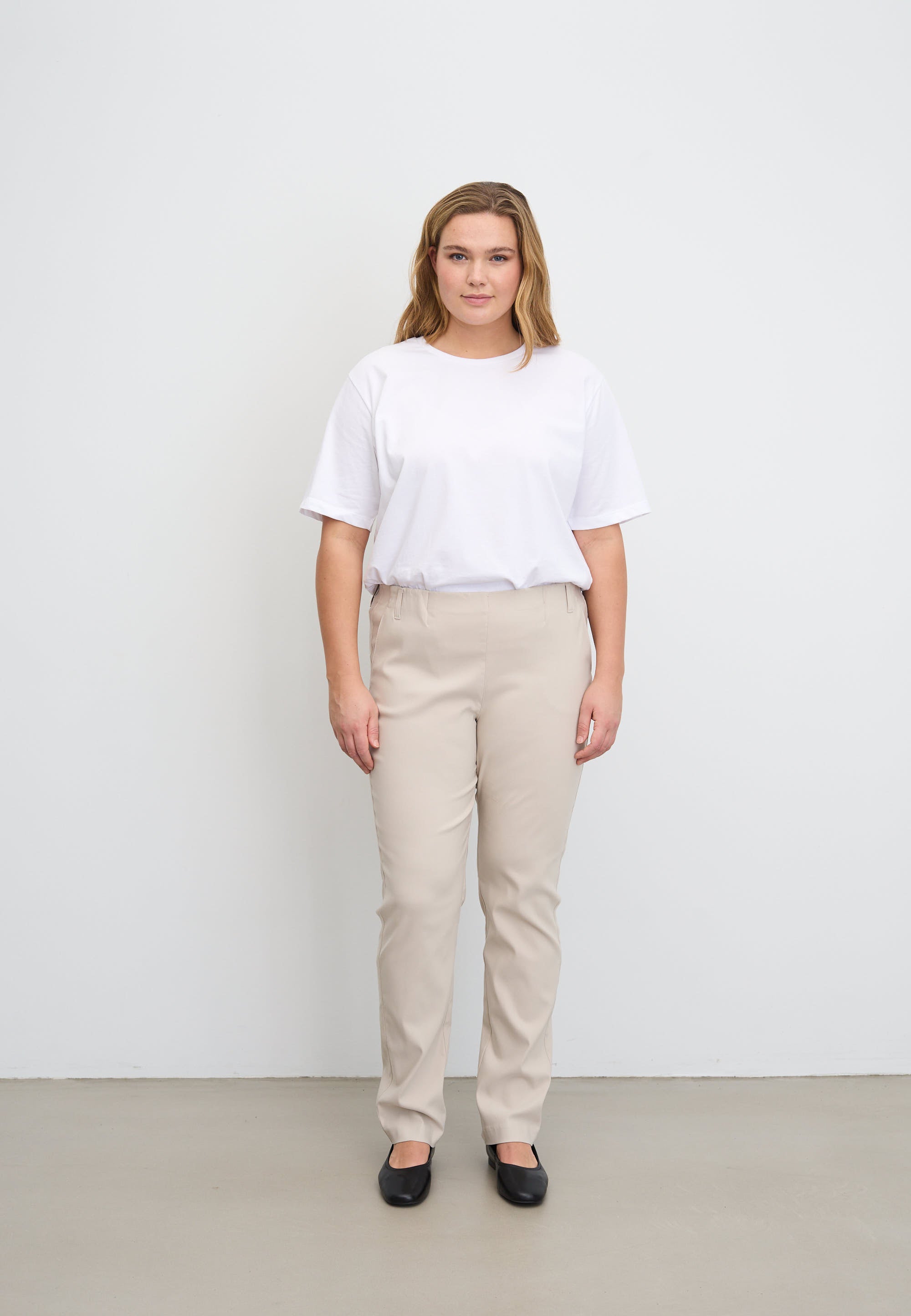 LAURIE  Taylor Regular - Medium Length Trousers REGULAR Grau sand