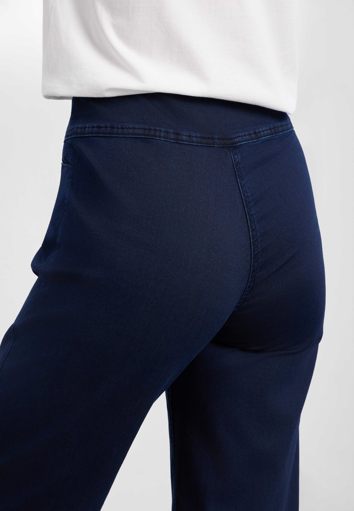 LAURIE Thea Straight - Medium Length Straight Dunkelblauer denim