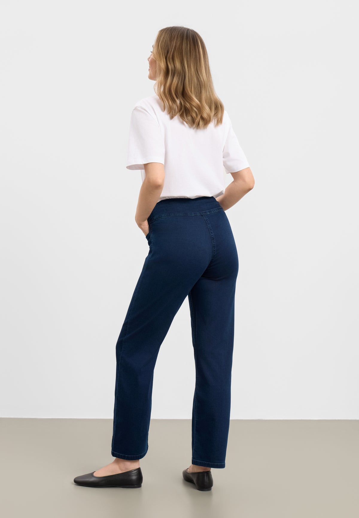 LAURIE Thea Straight - Short Length Straight Dunkelblauer denim