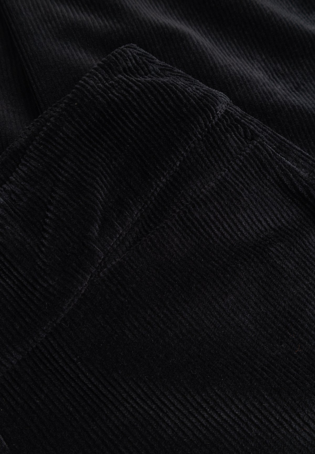 LAURIE Thea Straight Cord - Medium Length Straight Schwarz