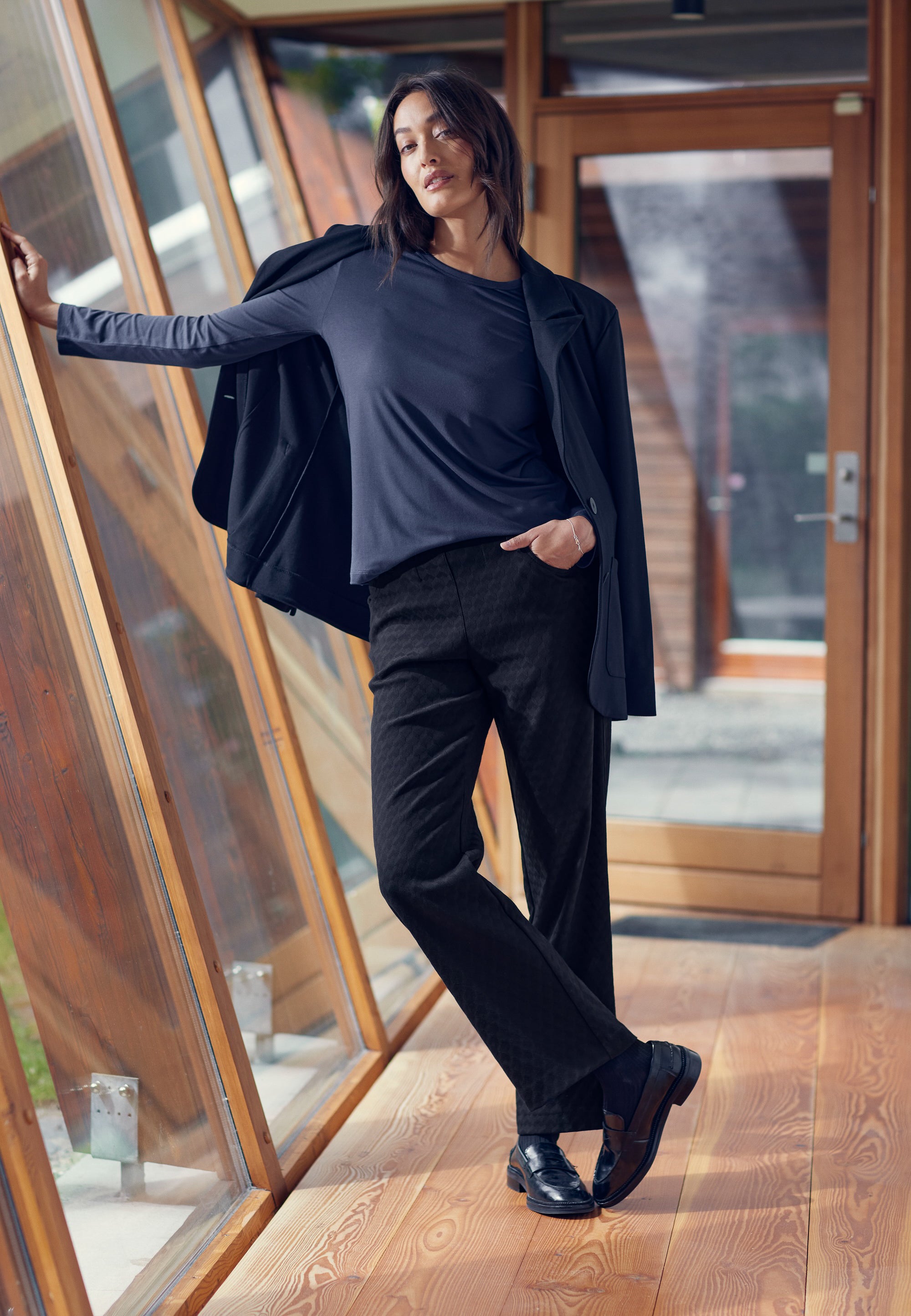 LAURIE Tracy Straight - Short Length Trousers STRAIGHT 99603 Black Jacquard