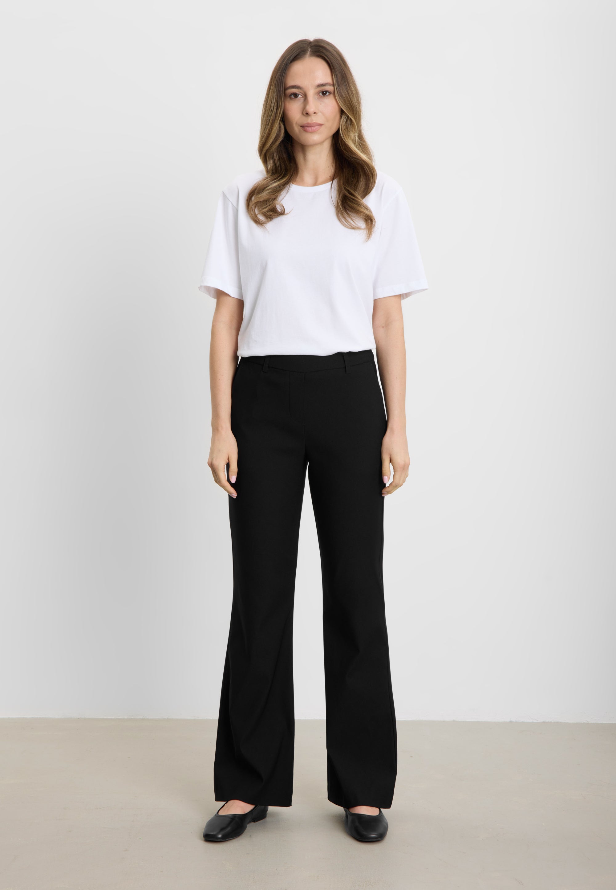 LAURIE Zina Flare Regular - Medium Length Regular Schwarz