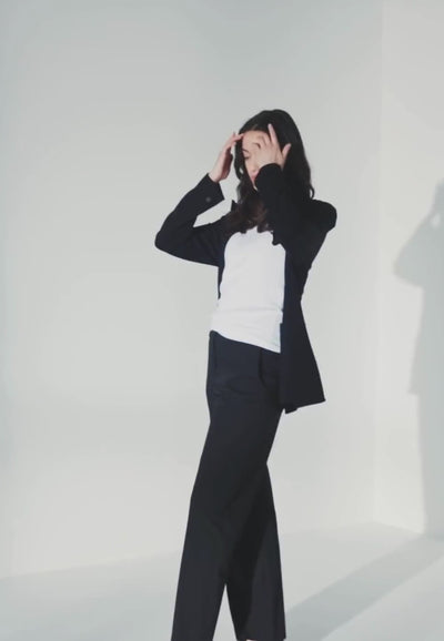 LAURIE Jo Straight Medium Length Straight Schwarz