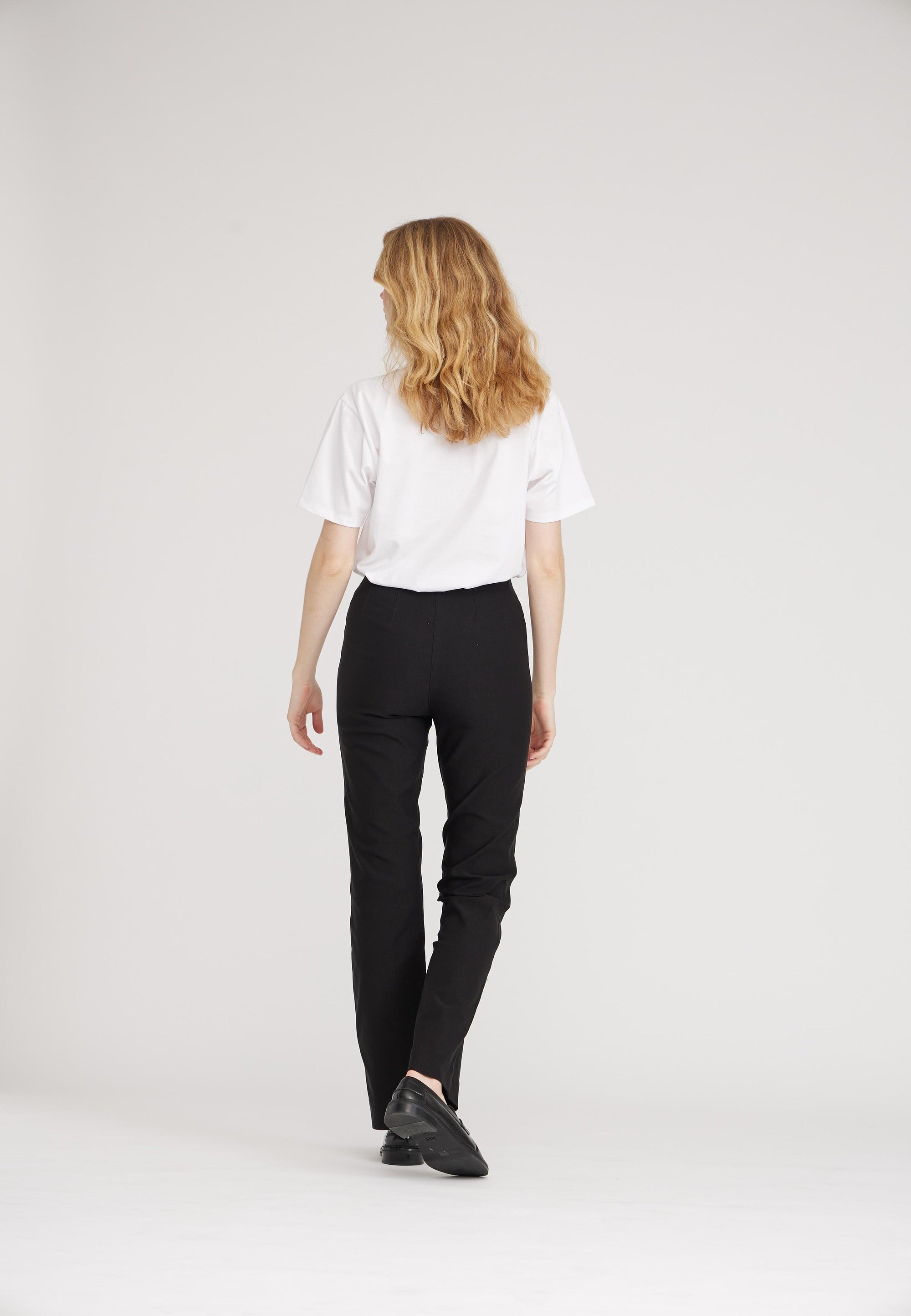 LAURIE Bella Straight - Medium Length Trousers STRAIGHT Schwarz